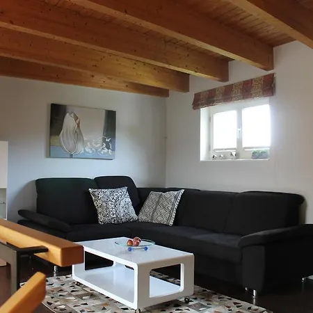 Ferienwohnung Stenzel 2 *