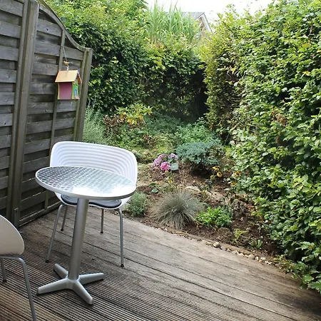 Apartment Ferienwohnung Stenzel 2 *