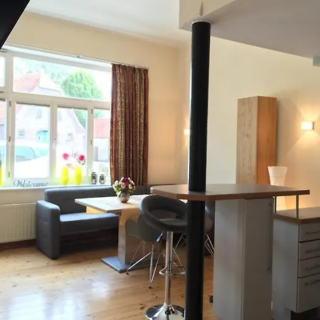 Apartment Ferienwohnung Stenzel 2 *